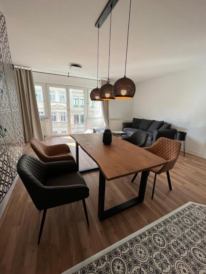 Apartamento Schoene, Neu Sanierte Unterkunft In Belebter Region Leipzig Exterior foto