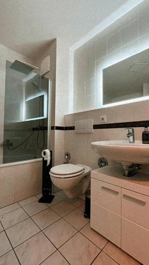 Apartamento Schoene, Neu Sanierte Unterkunft In Belebter Region Leipzig Exterior foto